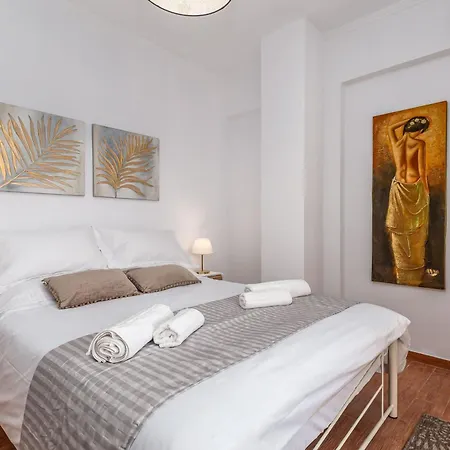 Mi Casa - Serene Garden Retreat, 2 Bedroom House
